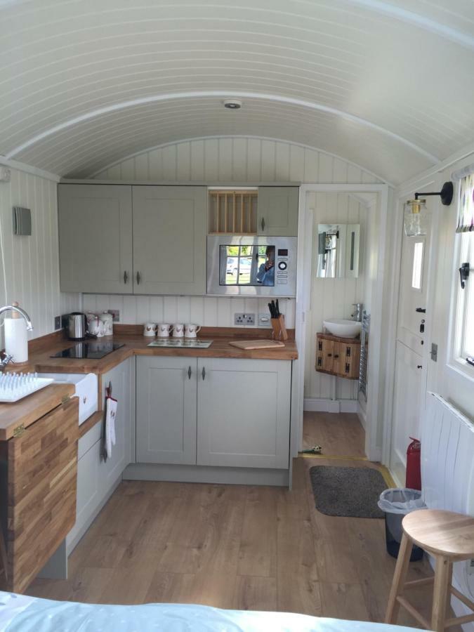 Weatherhead Farm Shepherds Hut Vila Buckingham Exterior foto